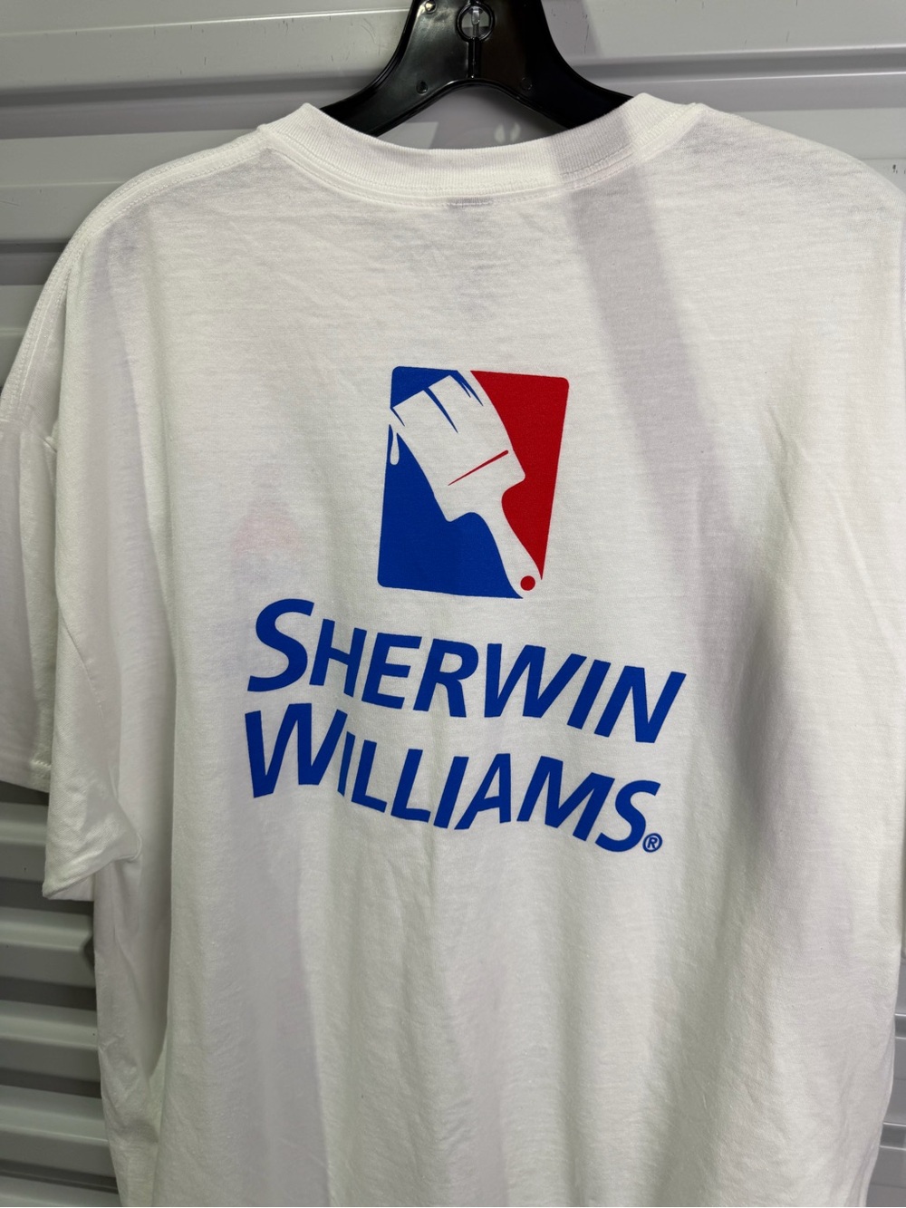 Sherwin-Williams Gildan White Short-Sleeve Tee with Blue and Red XL